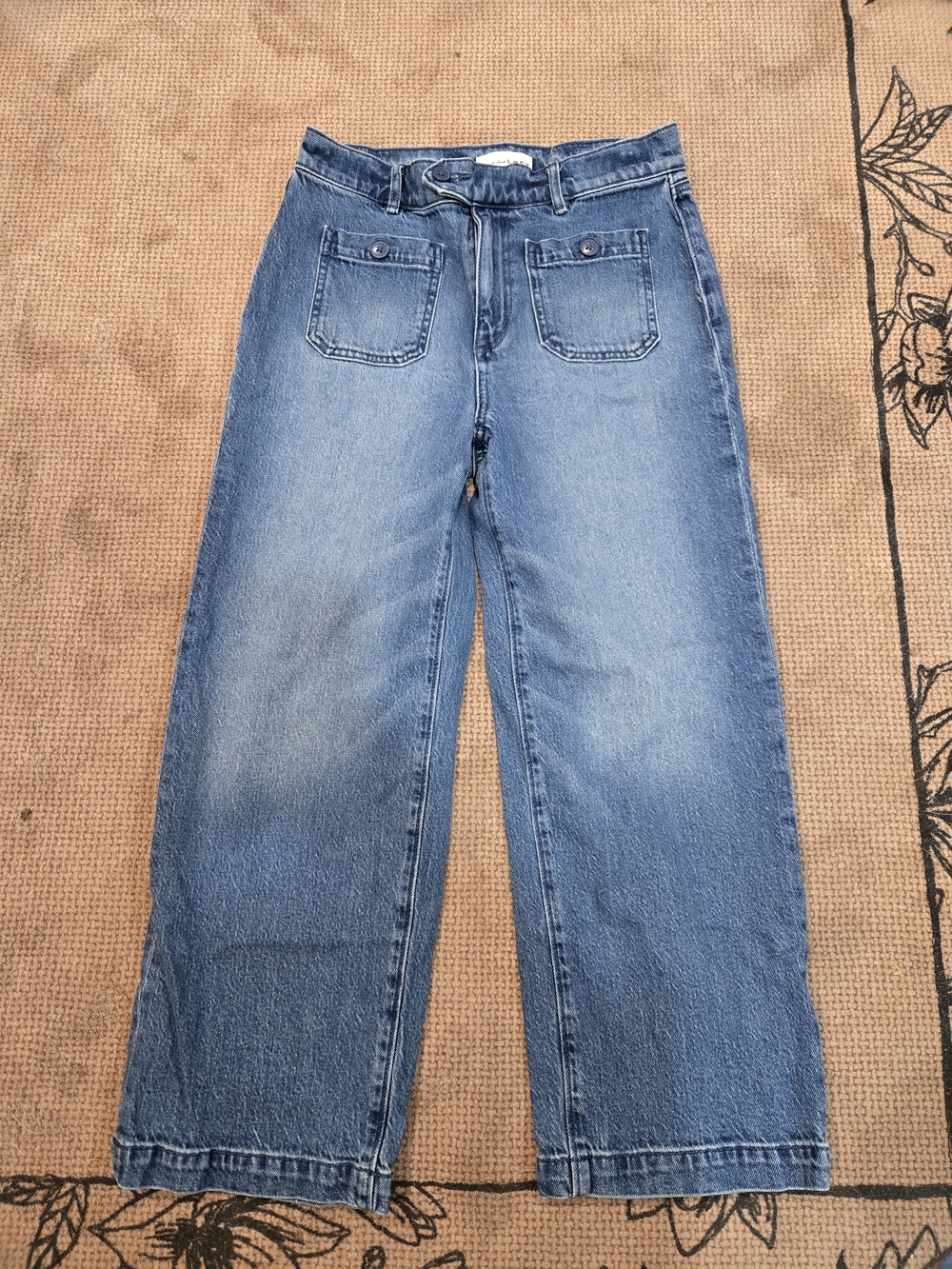 LOFT Cropped Wide-Leg Jeans in Mid Blue - Picture 4 of 9